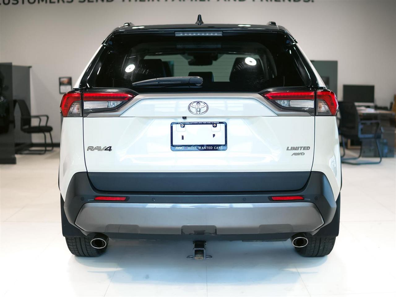 2020 Toyota RAV4 LIMITED AWD | NO ACCIDENTS | TOYOTA SERVICED Photo