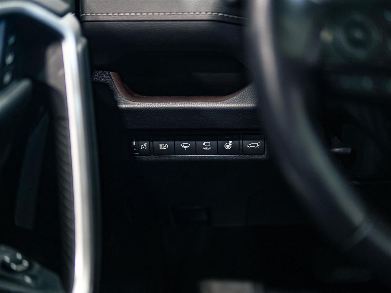 2020 Toyota RAV4 LIMITED AWD | NO ACCIDENTS | TOYOTA SERVICED Photo