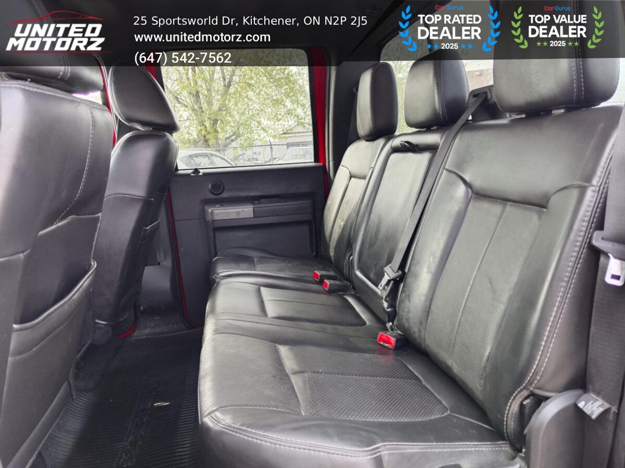 2011 Ford F-250 Super Duty SRW 4WD Crew Cab 156" Lariat Photo