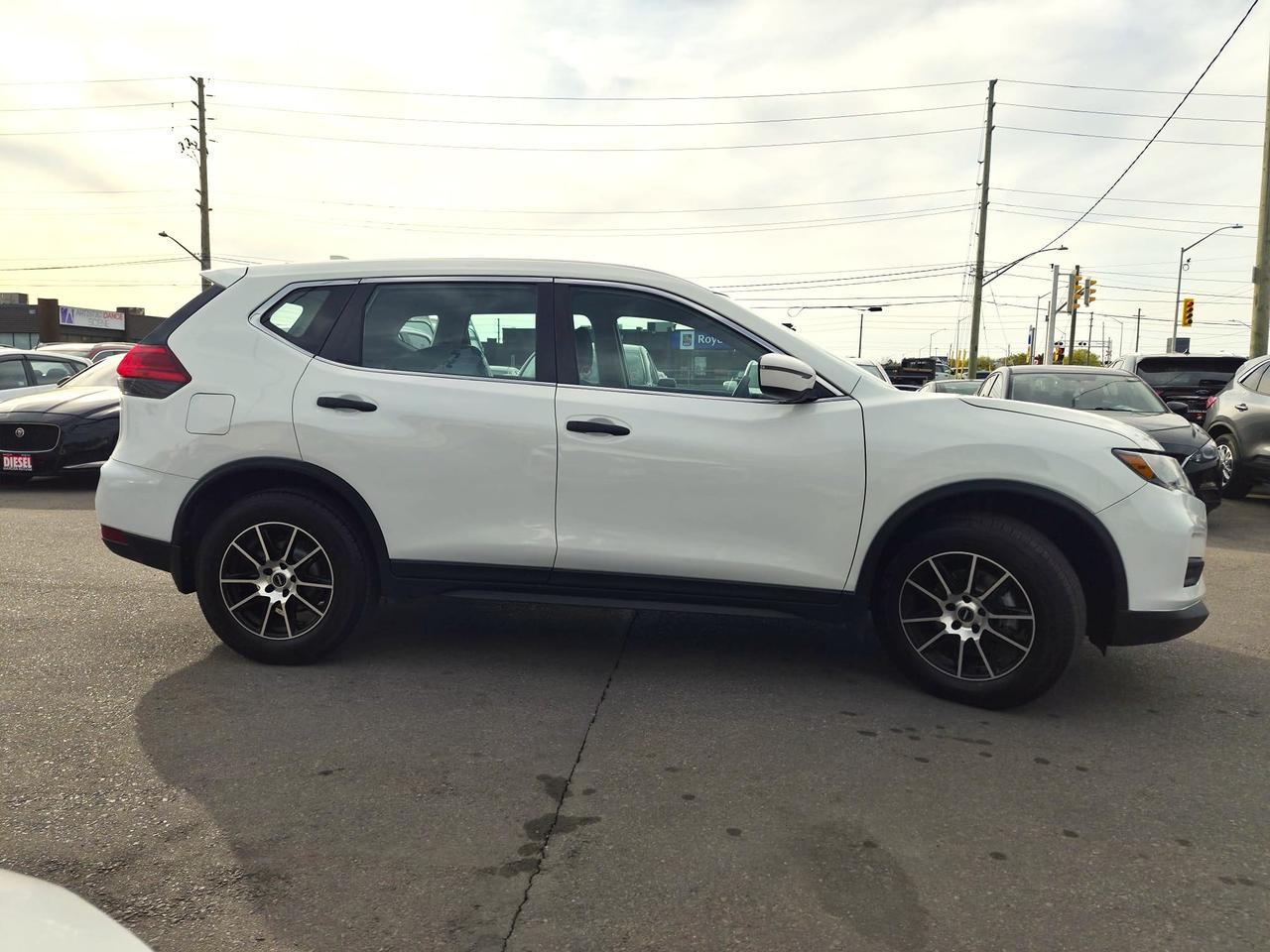 2017 Nissan Rogue AWD B-TOOTH CAMERA BLIND SPOT !!SAFETY CERTIFIED!! Photo