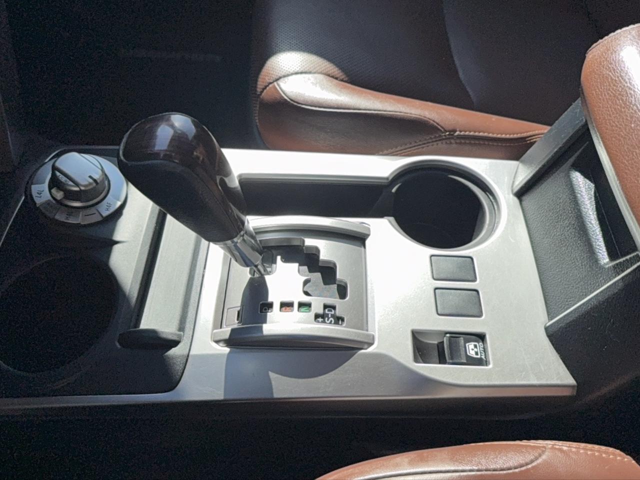 2020 Toyota 4Runner Limited Photo