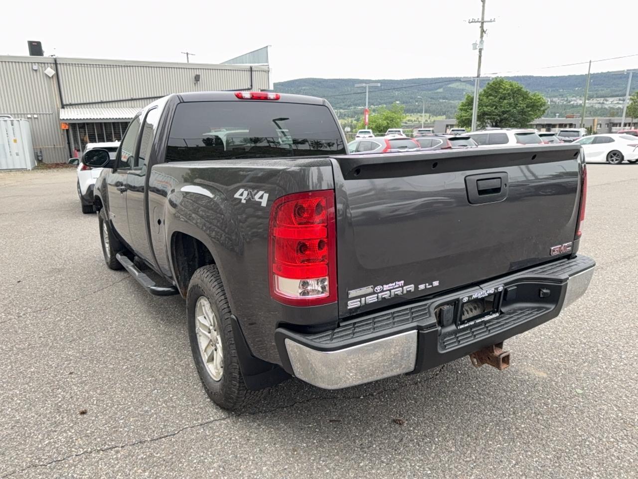 2011 GMC Sierra 1500 SLE Photo