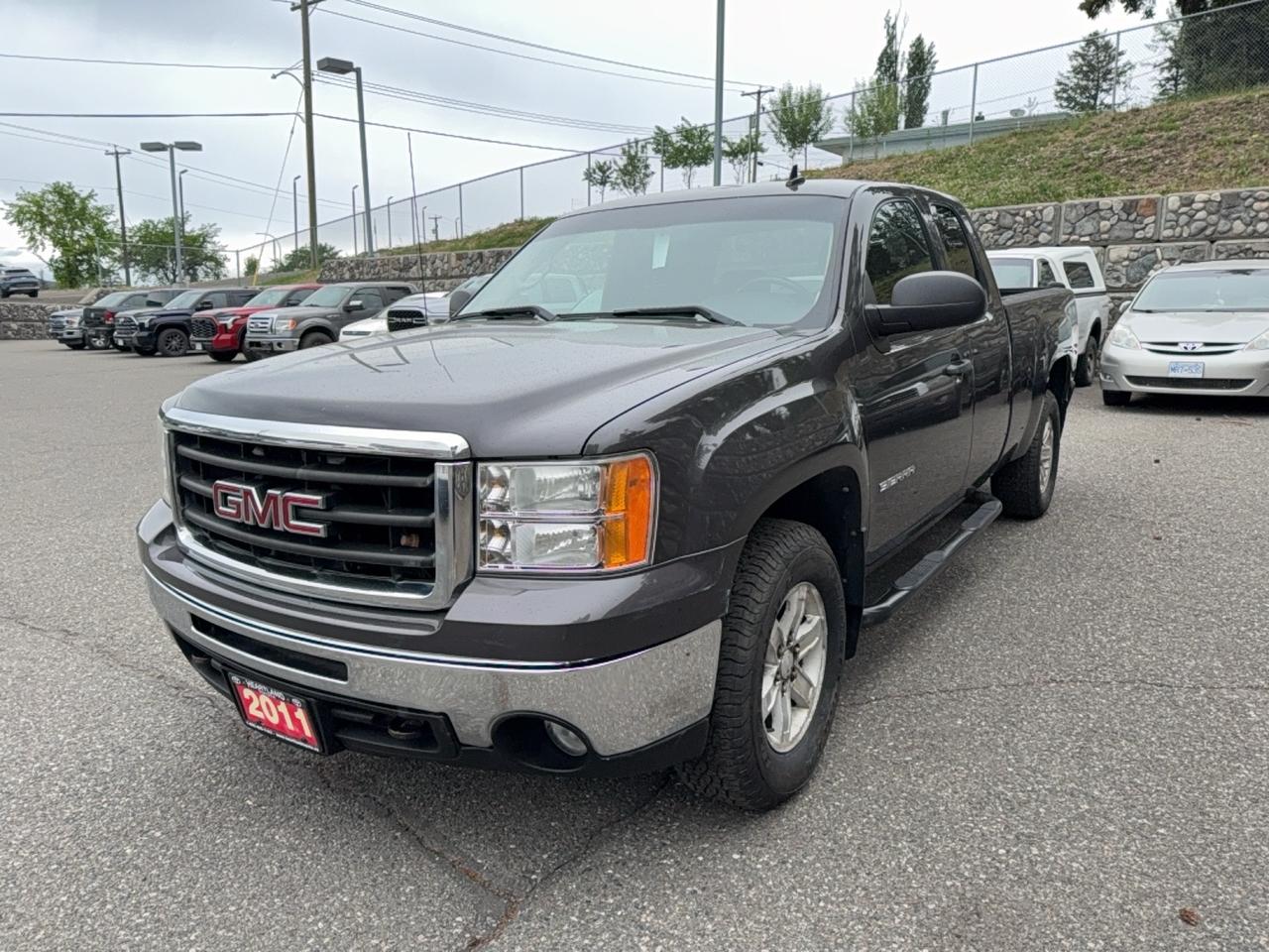 2011 GMC Sierra 1500 SLE Photo