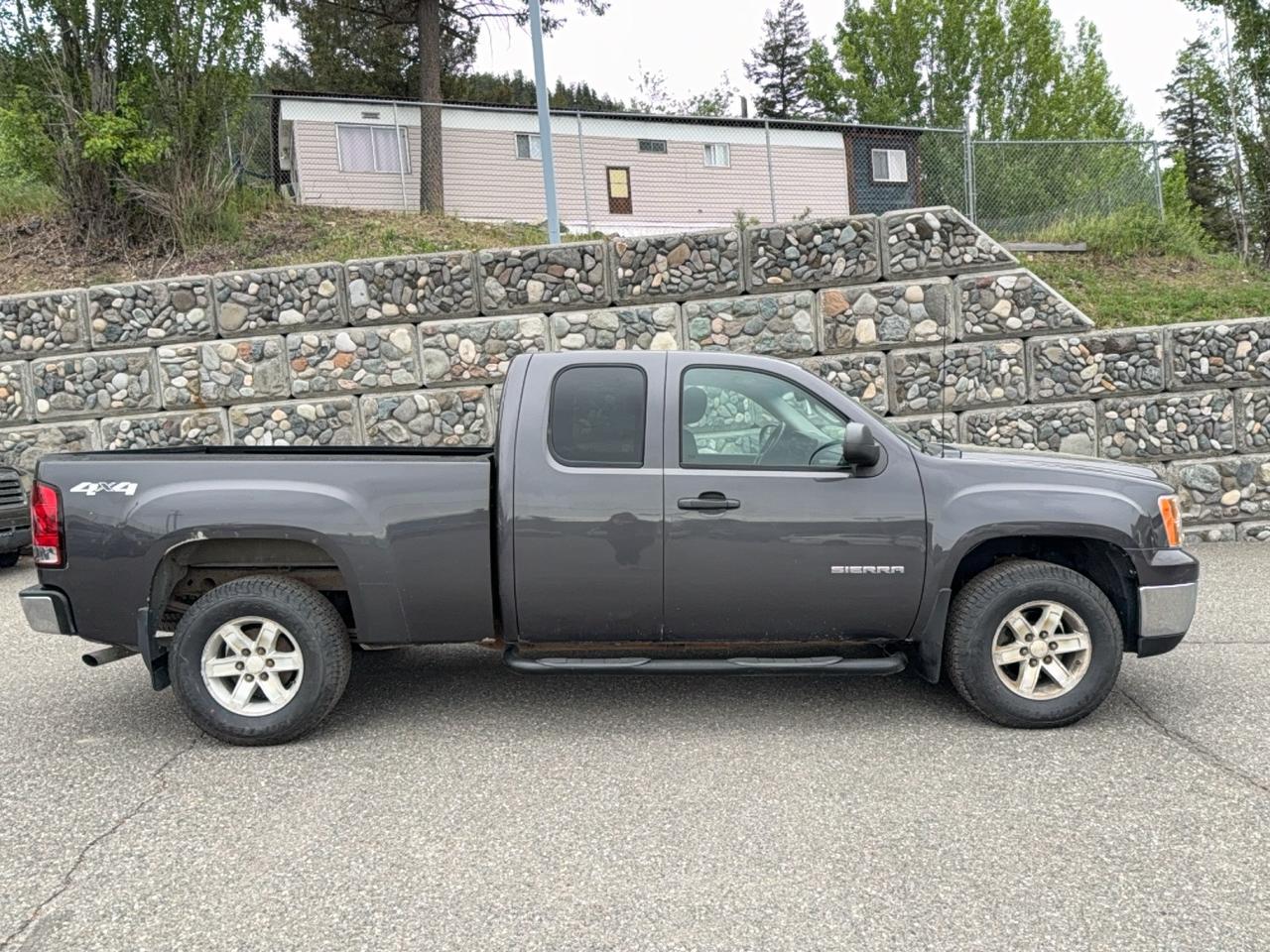 2011 GMC Sierra 1500 SLE Photo