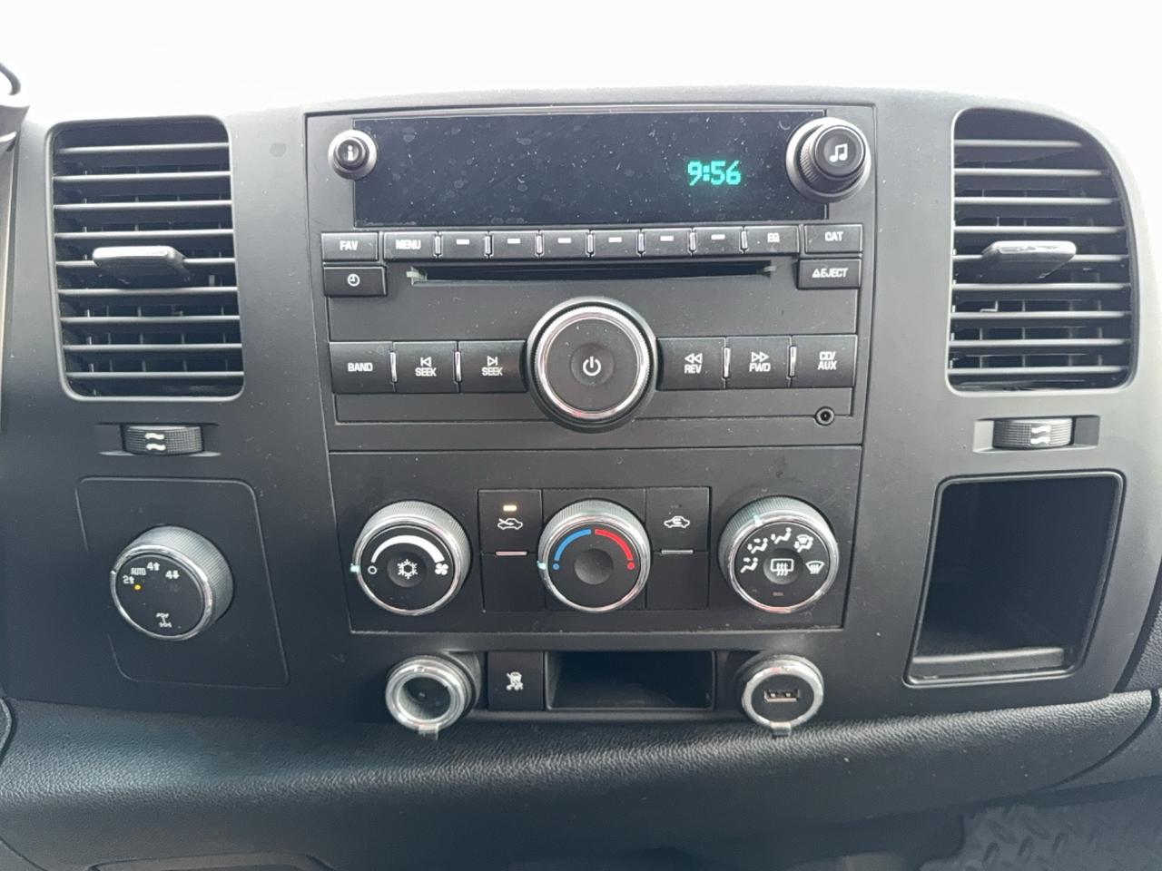 2011 GMC Sierra 1500 SLE Photo
