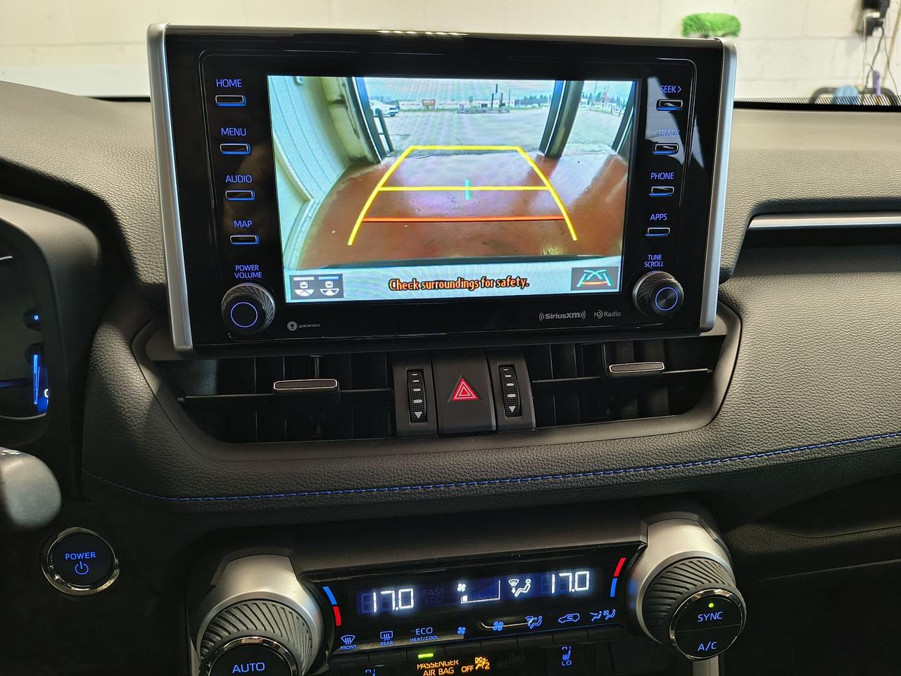 2022 Toyota RAV4 Hybrid XSE Photo