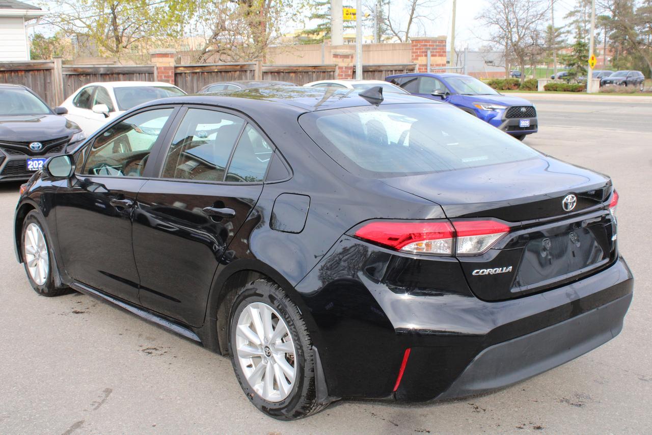 2025 Toyota Corolla LE Photo