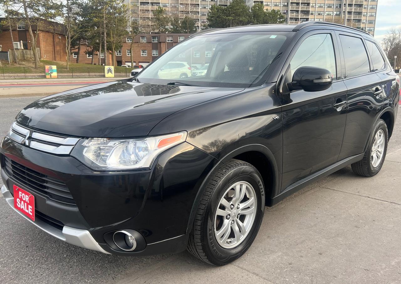 2015 Mitsubishi Outlander 7 SEATS- 4WD- HEATED SEATS Photo2