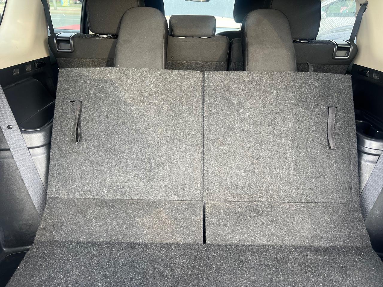2015 Mitsubishi Outlander 7 SEATS- 4WD- HEATED SEATS Photo