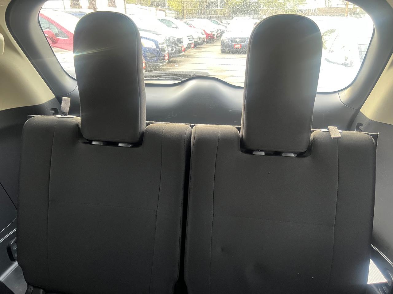 2015 Mitsubishi Outlander 7 SEATS- 4WD- HEATED SEATS Photo