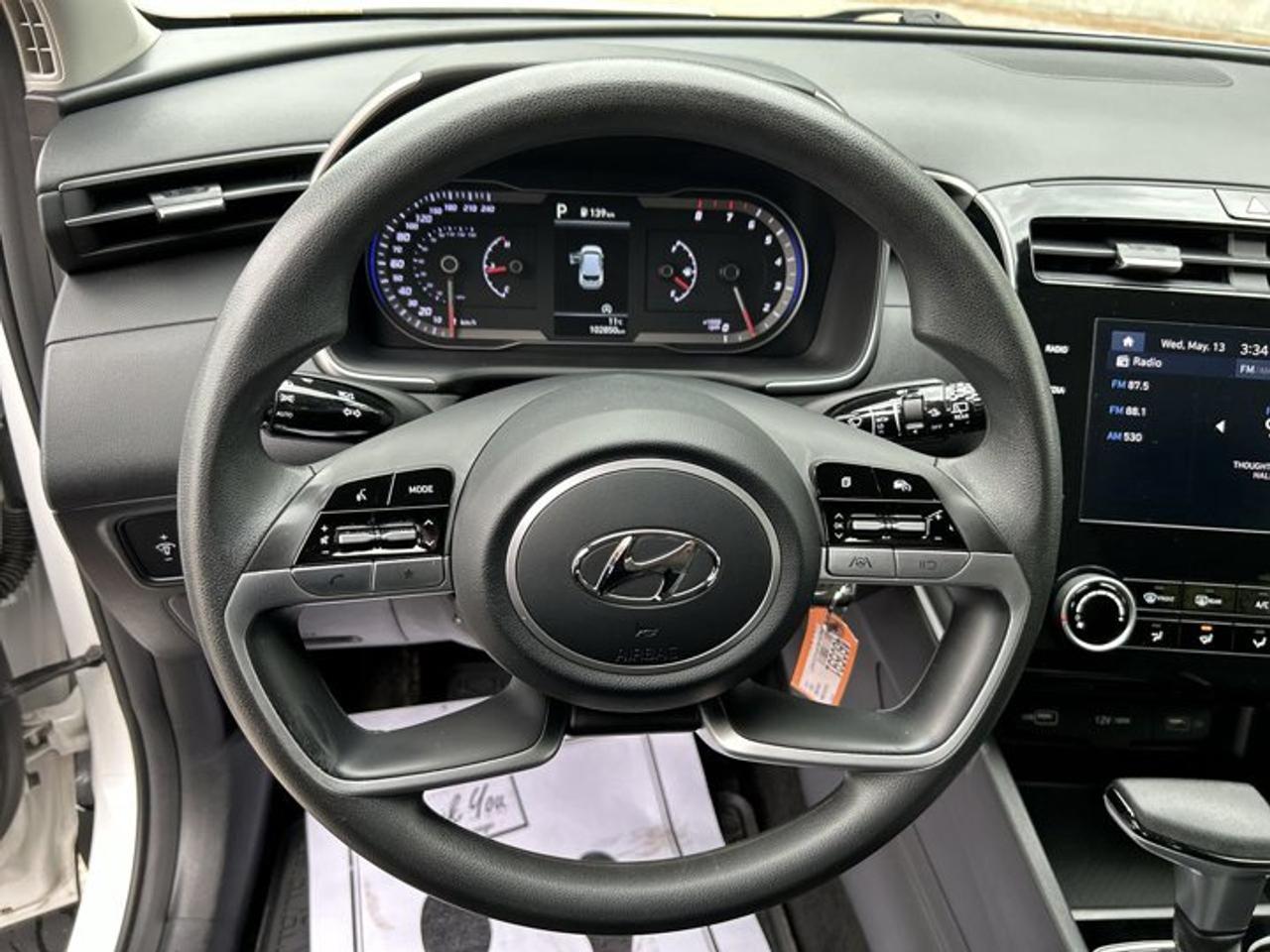 2023 Hyundai Tucson Essential AWD | No accidents Photo