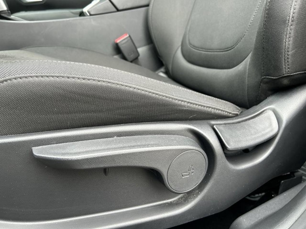 2023 Hyundai Tucson Essential AWD | No accidents Photo