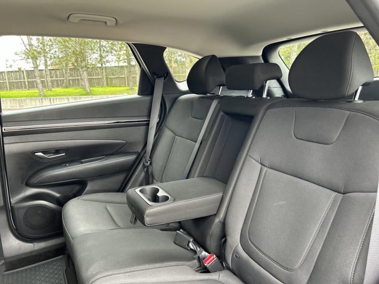 2023 Hyundai Tucson Essential AWD | No accidents Photo