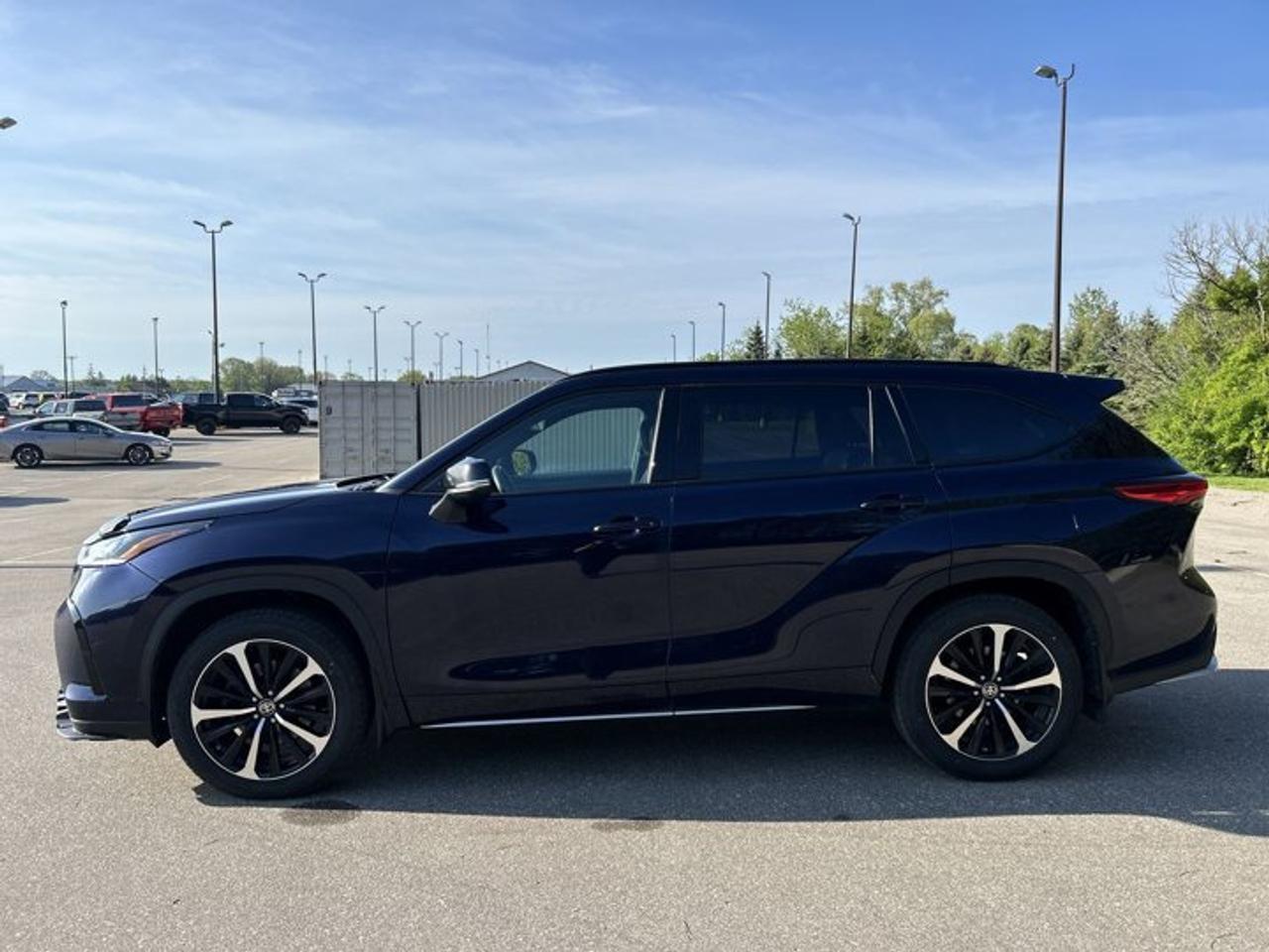 2022 Toyota Highlander XSE AWD | No Accidents | Sunroof | Leather Seats | Heated Steering Wheel Photo