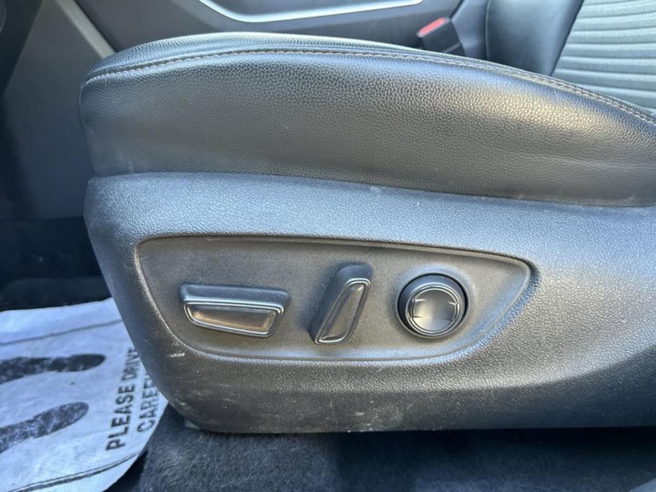 2022 Toyota Highlander XSE AWD | No Accidents | Sunroof | Leather Seats | Heated Steering Wheel Photo