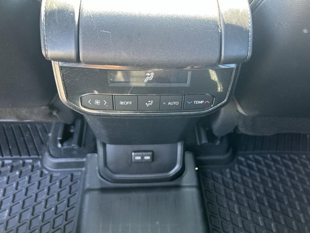 2022 Toyota Highlander XSE AWD | No Accidents | Sunroof | Leather Seats | Heated Steering Wheel Photo
