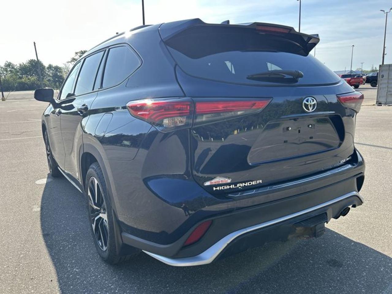 2022 Toyota Highlander XSE AWD | No Accidents | Sunroof | Leather Seats | Heated Steering Wheel Photo