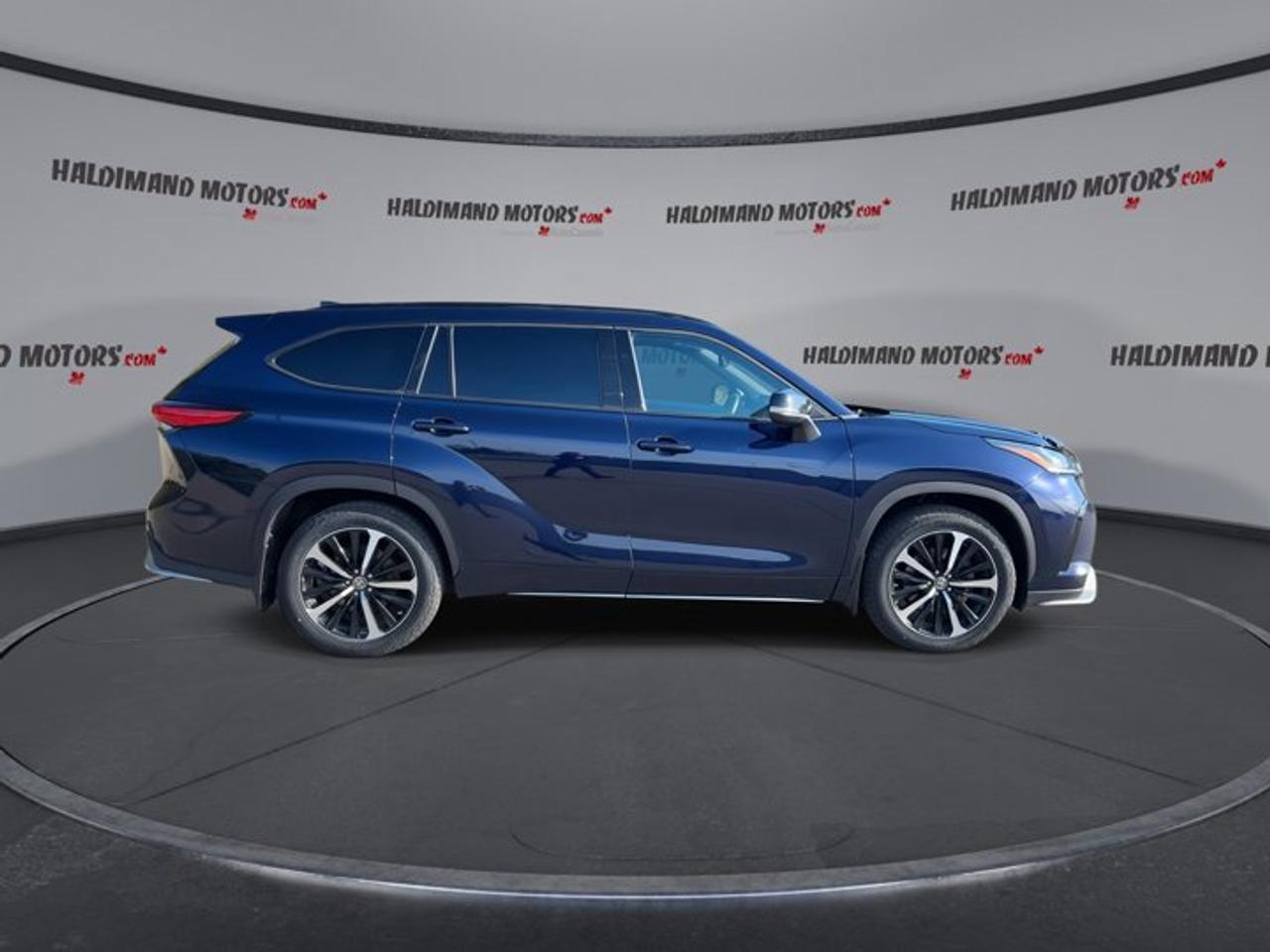 2022 Toyota Highlander XSE AWD | No Accidents | Sunroof | Leather Seats | Heated Steering Wheel Photo