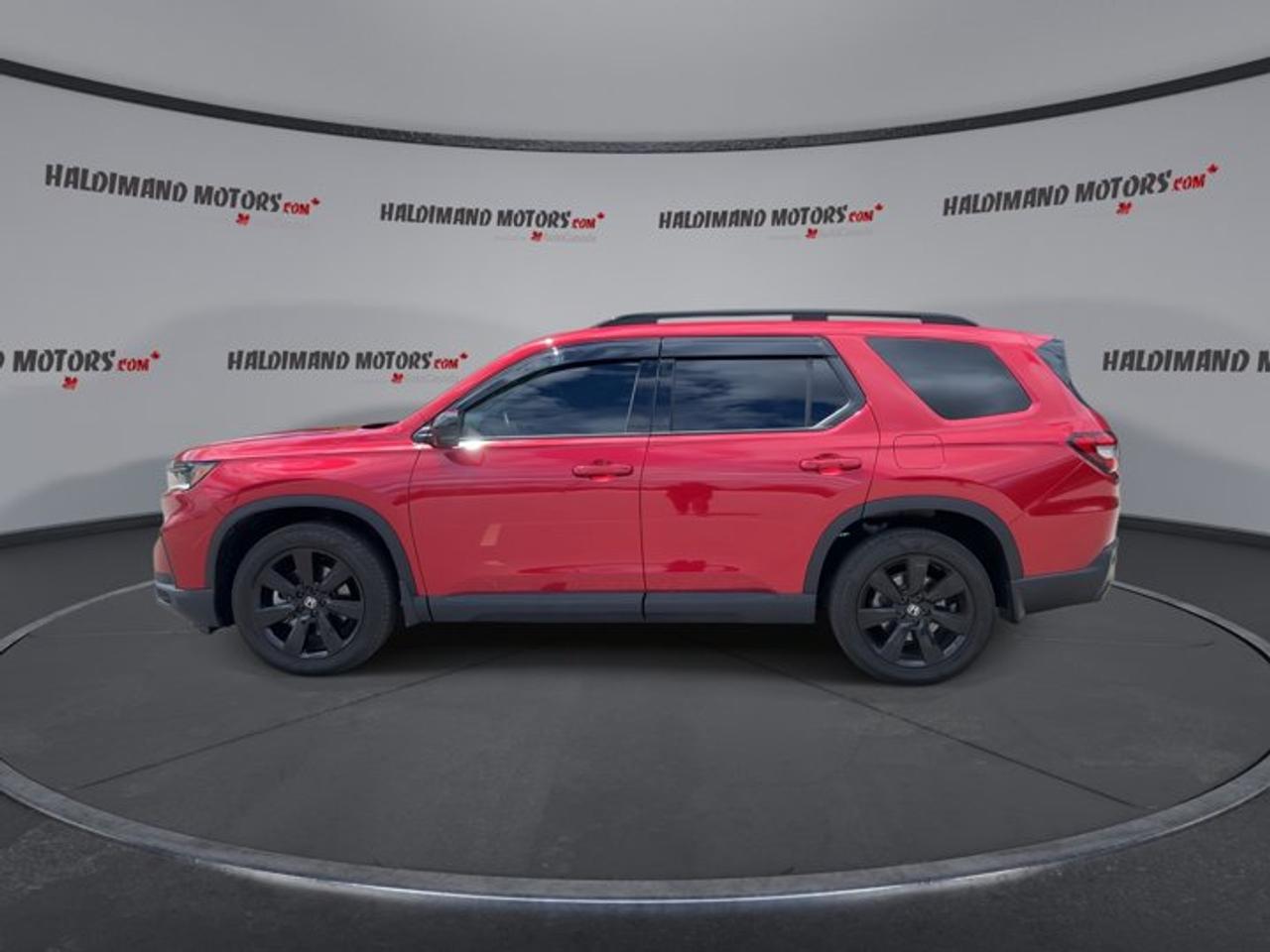 2025 Honda Pilot Black Edition AWD | One Owner | No Accidents | Leather Seats | 360 Camera Photo4