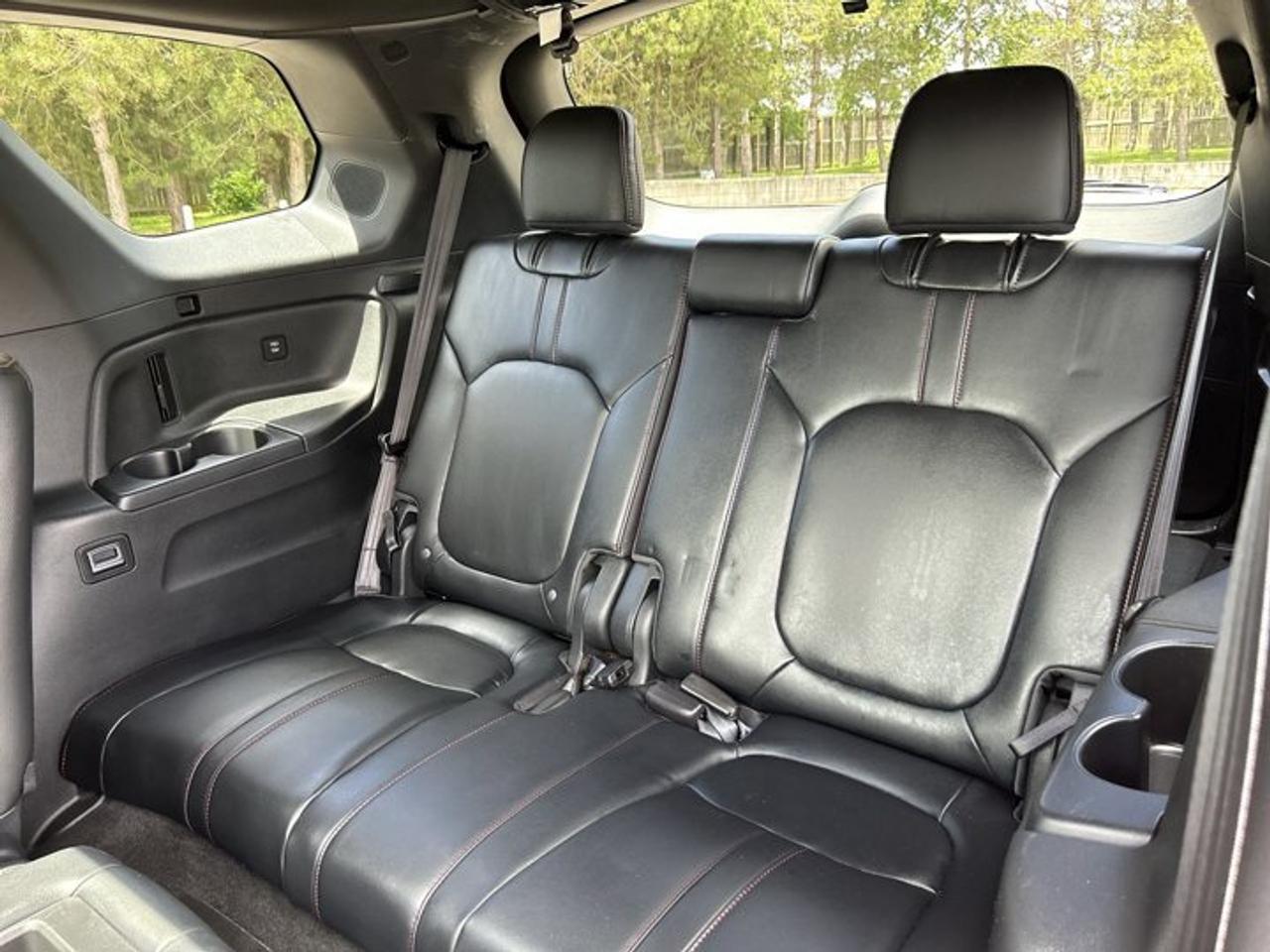 2025 Honda Pilot Black Edition AWD | One Owner | No Accidents | Leather Seats | 360 Camera Photo