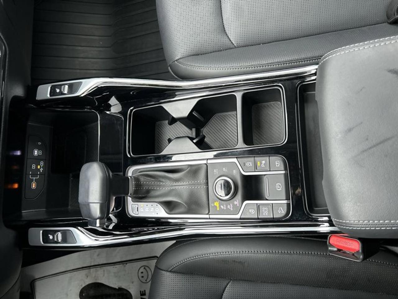 2025 Kia Sorento X-Line AWD | One Owner | No Accidents | Leather Seats | Heated Steering Wheel Photo