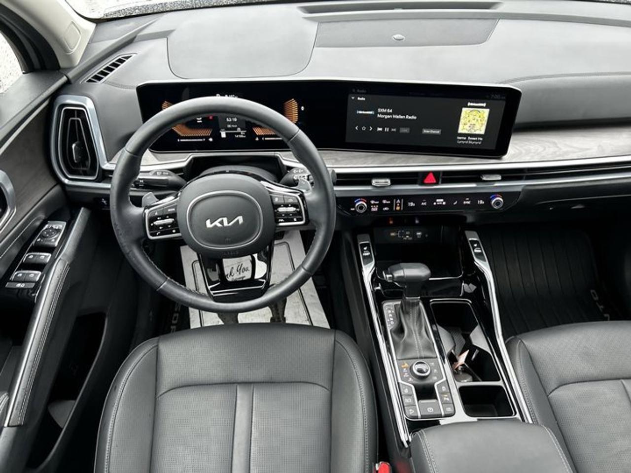 2025 Kia Sorento X-Line AWD | One Owner | No Accidents | Leather Seats | Heated Steering Wheel Photo
