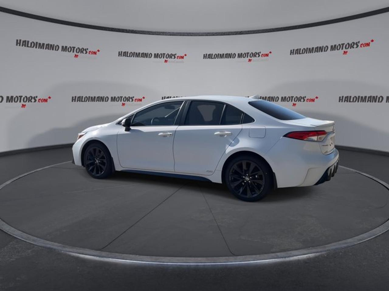 2025 Toyota Corolla SE 2WD | Sunroof | Heated Steering Wheel Photo