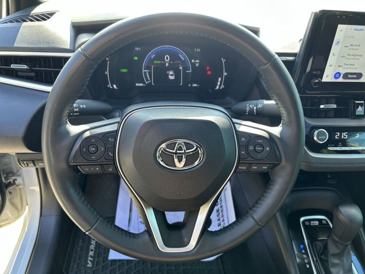 2025 Toyota Corolla SE 2WD | Sunroof | Heated Steering Wheel Photo