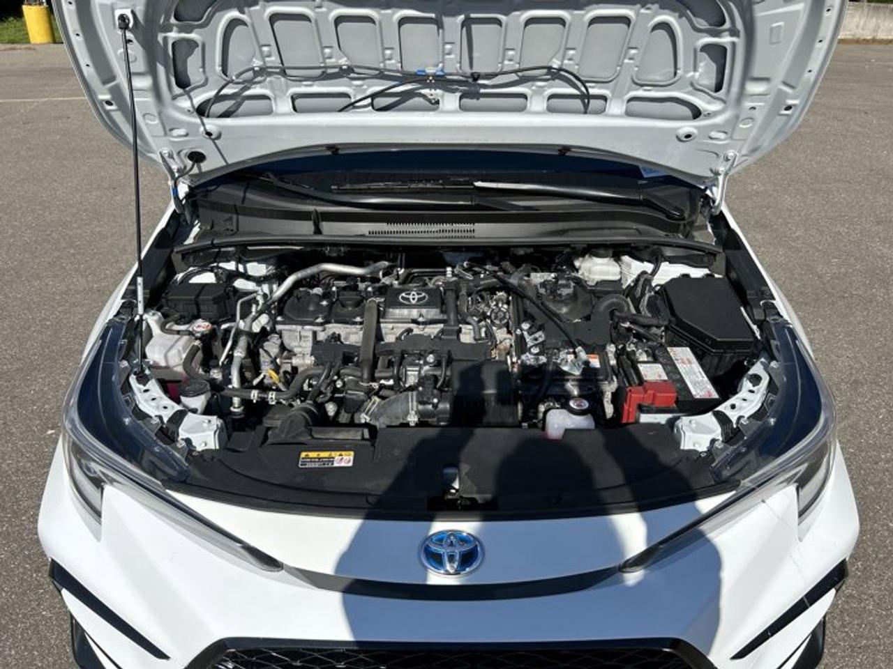 2025 Toyota Corolla SE 2WD | Sunroof | Heated Steering Wheel Photo
