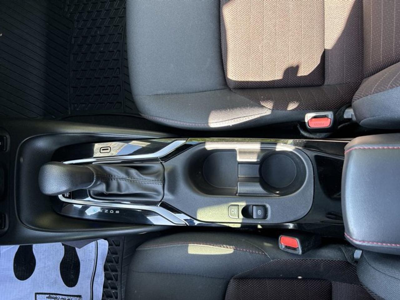 2025 Toyota Corolla SE 2WD | Sunroof | Heated Steering Wheel Photo