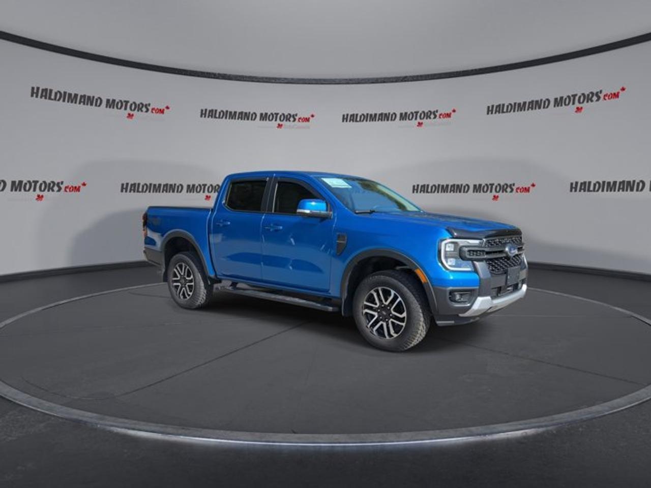 2025 Ford Ranger LARIAT SuperCrew 5' Box 4WD | No Accidents | Leather Seats Photo