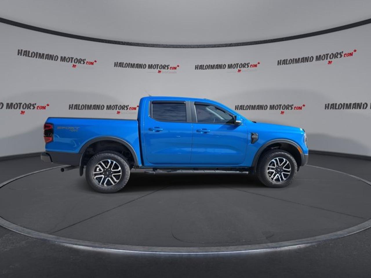2025 Ford Ranger LARIAT SuperCrew 5' Box 4WD | No Accidents | Leather Seats Photo
