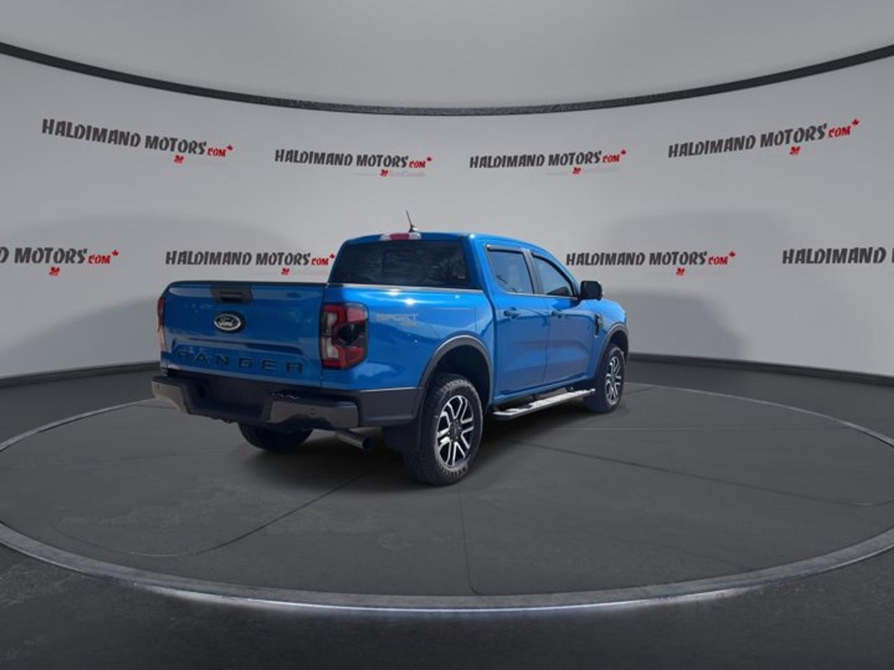 2025 Ford Ranger LARIAT SuperCrew 5' Box 4WD | No Accidents | Leather Seats Photo