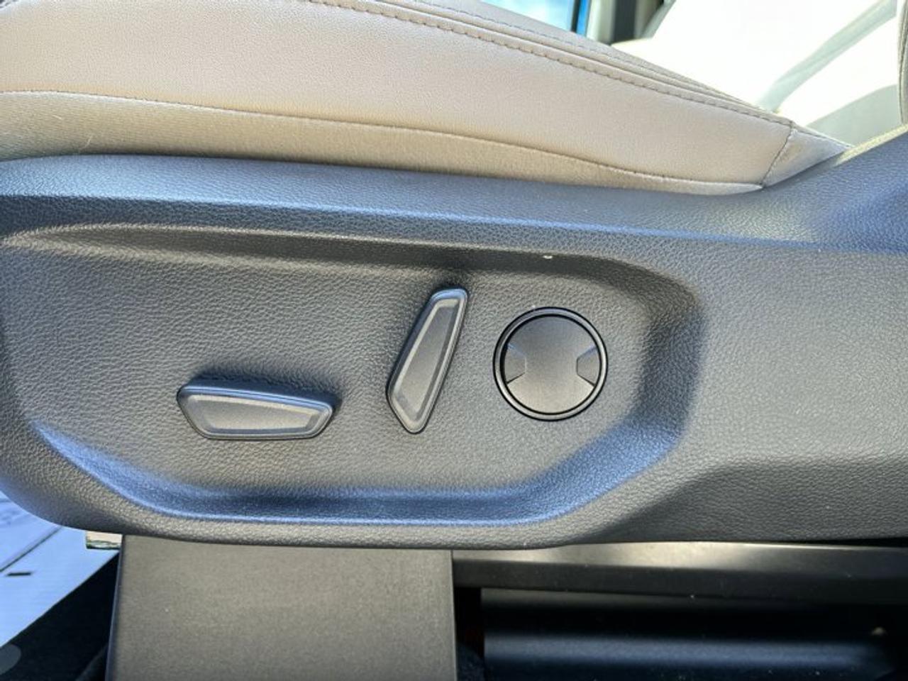 2025 Ford Ranger LARIAT SuperCrew 5' Box 4WD | No Accidents | Leather Seats Photo