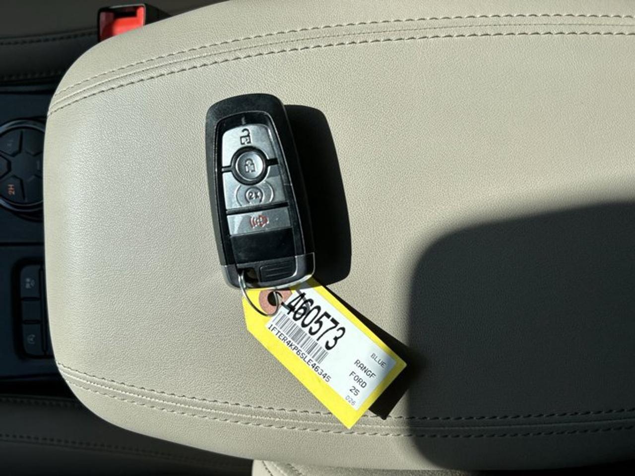 2025 Ford Ranger LARIAT SuperCrew 5' Box 4WD | No Accidents | Leather Seats Photo