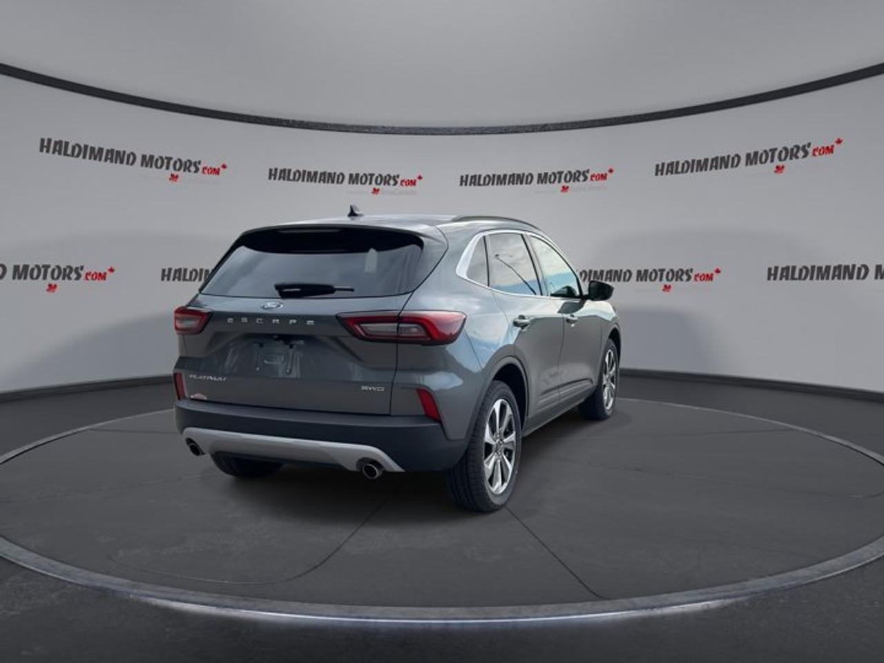 2025 Ford Escape Platinum AWD | Leather Seats Photo