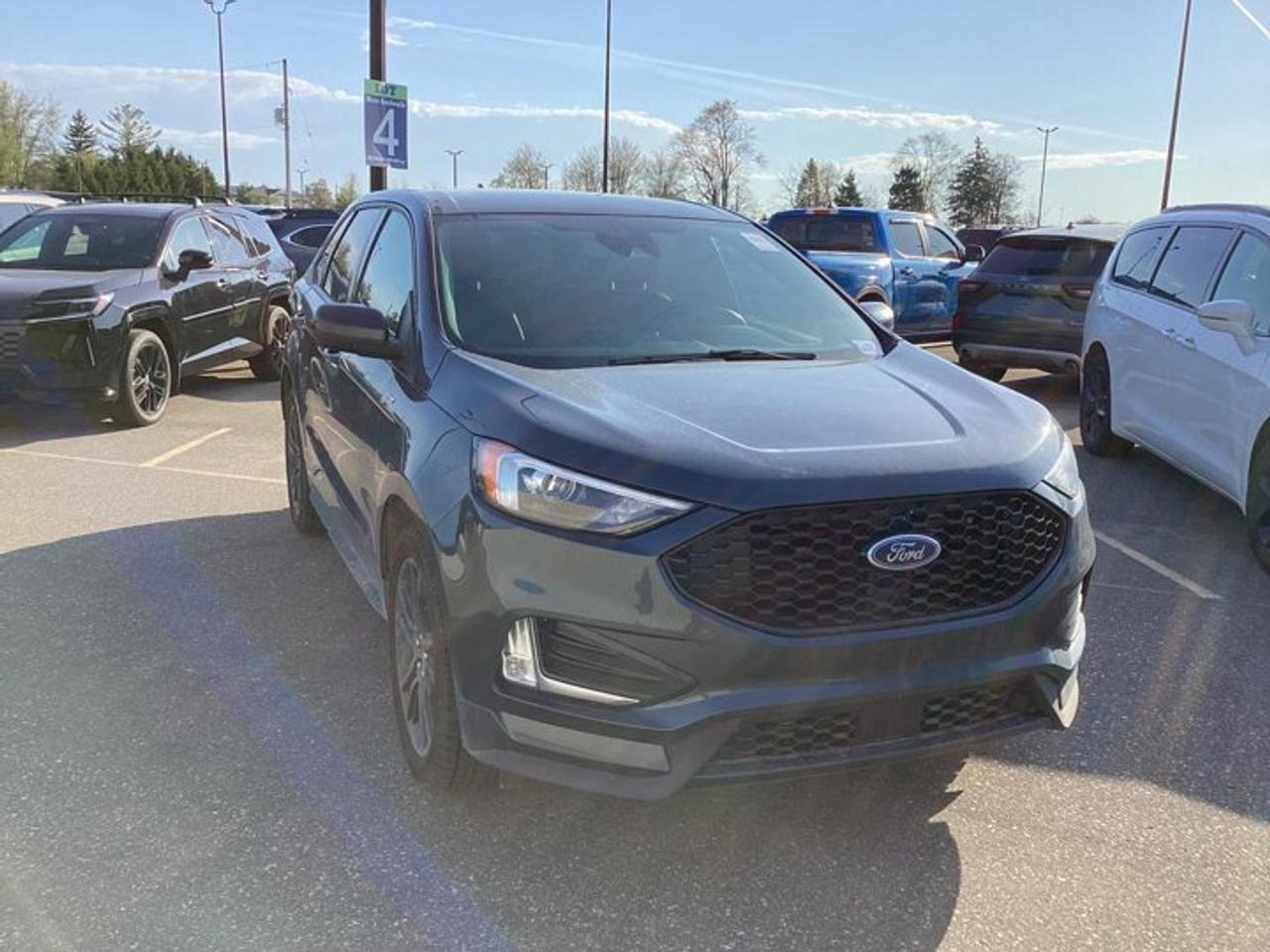 2024 Ford Edge ST Line AWD | One Owner | No Accidents | Heated Steering Wheel Photo3