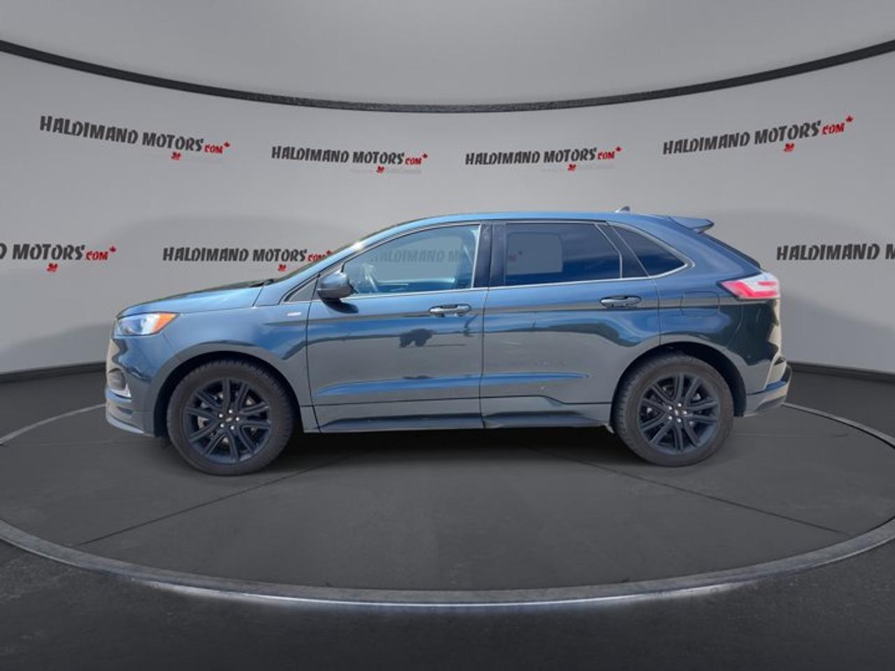 2024 Ford Edge ST Line AWD | One Owner | No Accidents | Heated Steering Wheel Photo