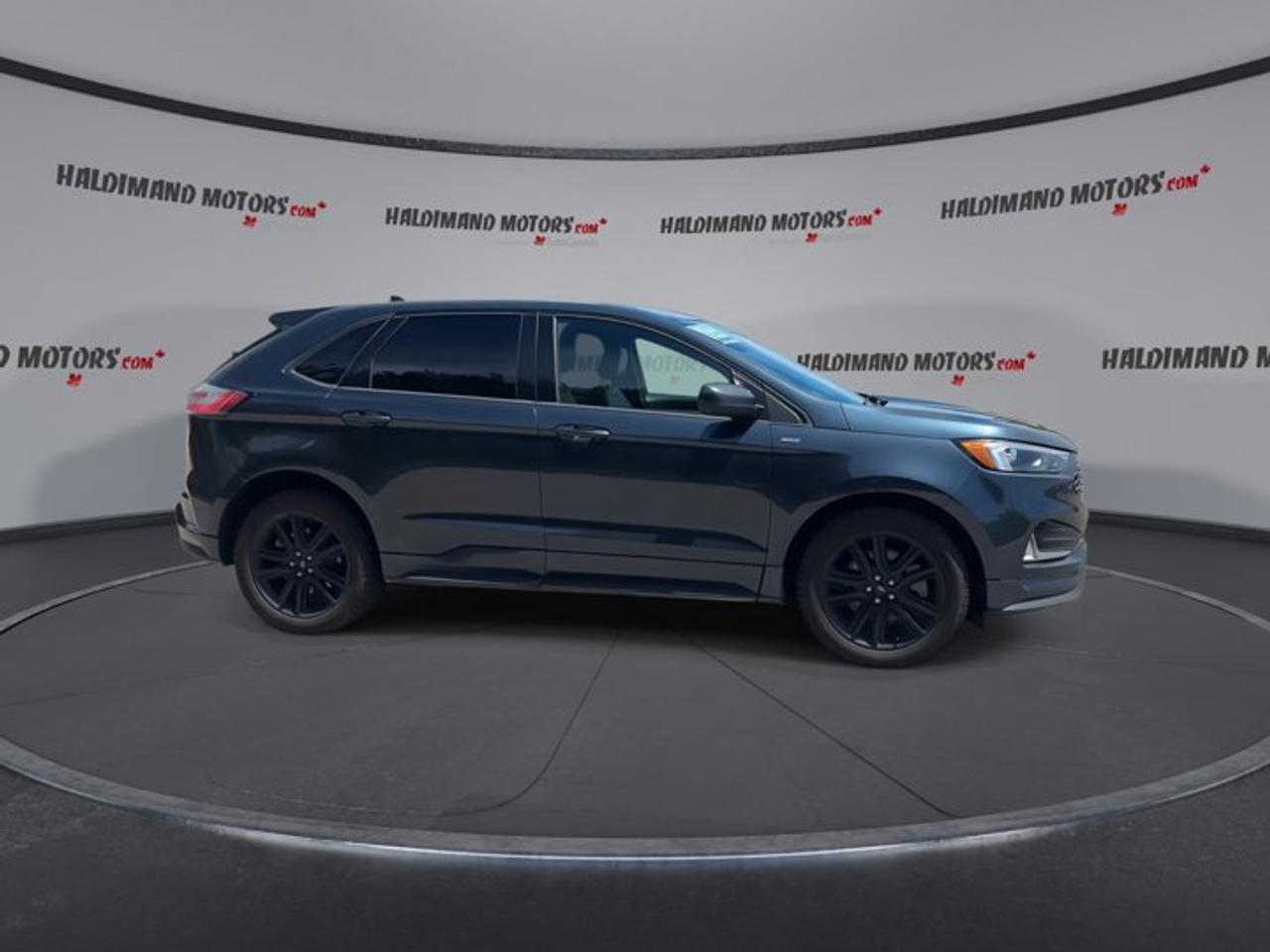2024 Ford Edge ST Line AWD | One Owner | No Accidents | Heated Steering Wheel Photo