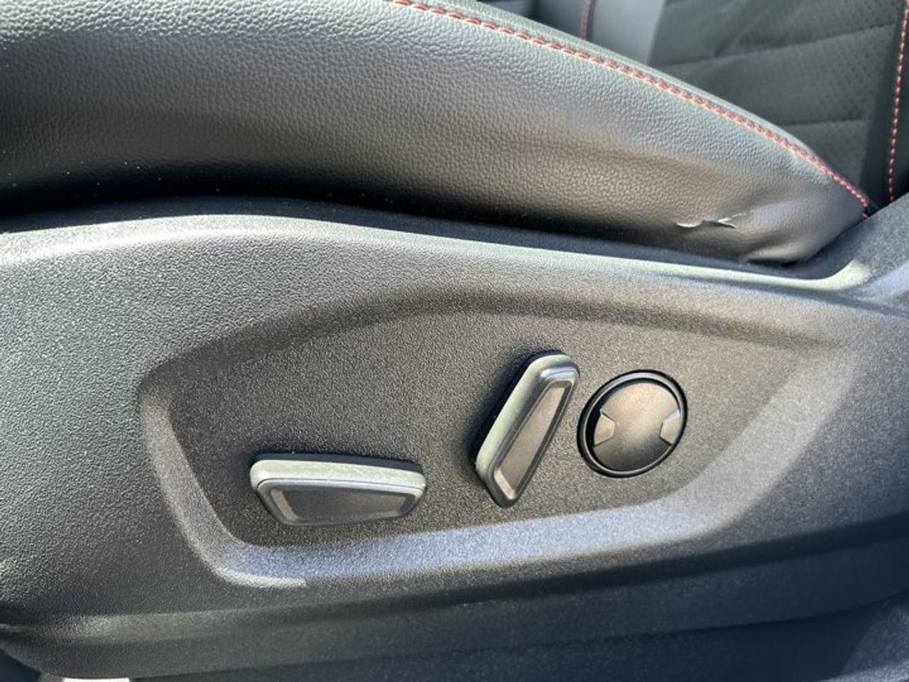 2024 Ford Edge ST Line AWD | One Owner | No Accidents | Heated Steering Wheel Photo
