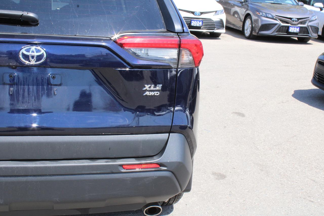 2024 Toyota RAV4 XLE Photo
