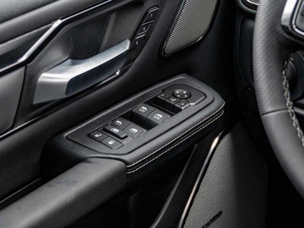 2026 RAM 1500 SPORT Photo