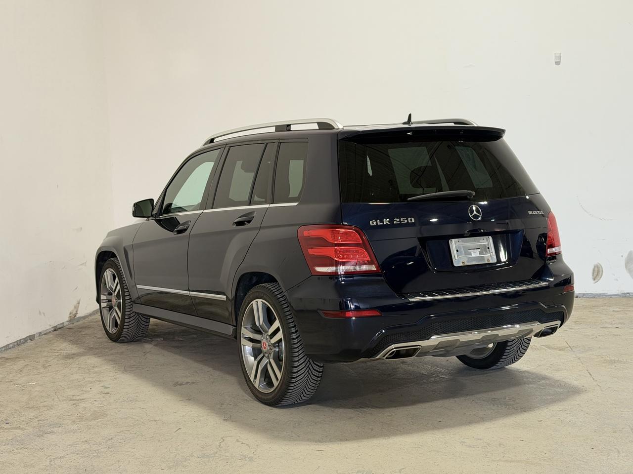 2015 Mercedes-Benz GLK-Class 4MATIC 4DR GLK 250 BLUETEC Photo