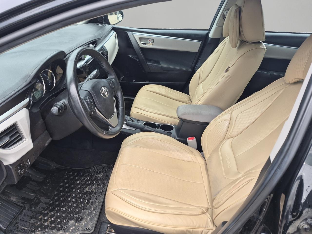 2016 Toyota Corolla LE Photo