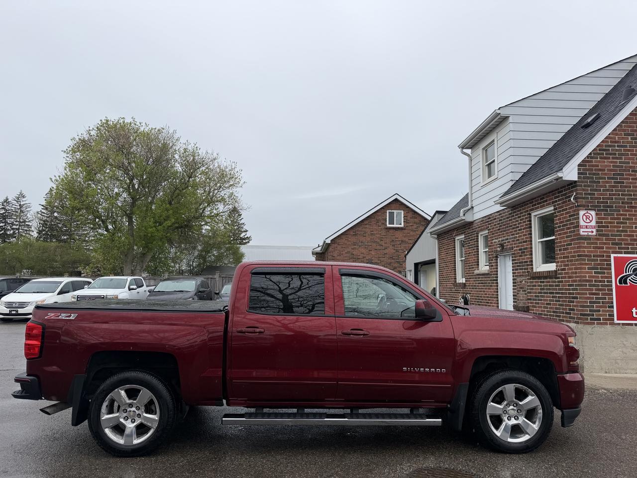 2016 Chevrolet Silverado 1500 LT | Clean CARFAX Photo