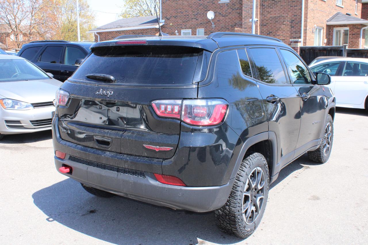 2024 Jeep Compass Trailhawk Photo4
