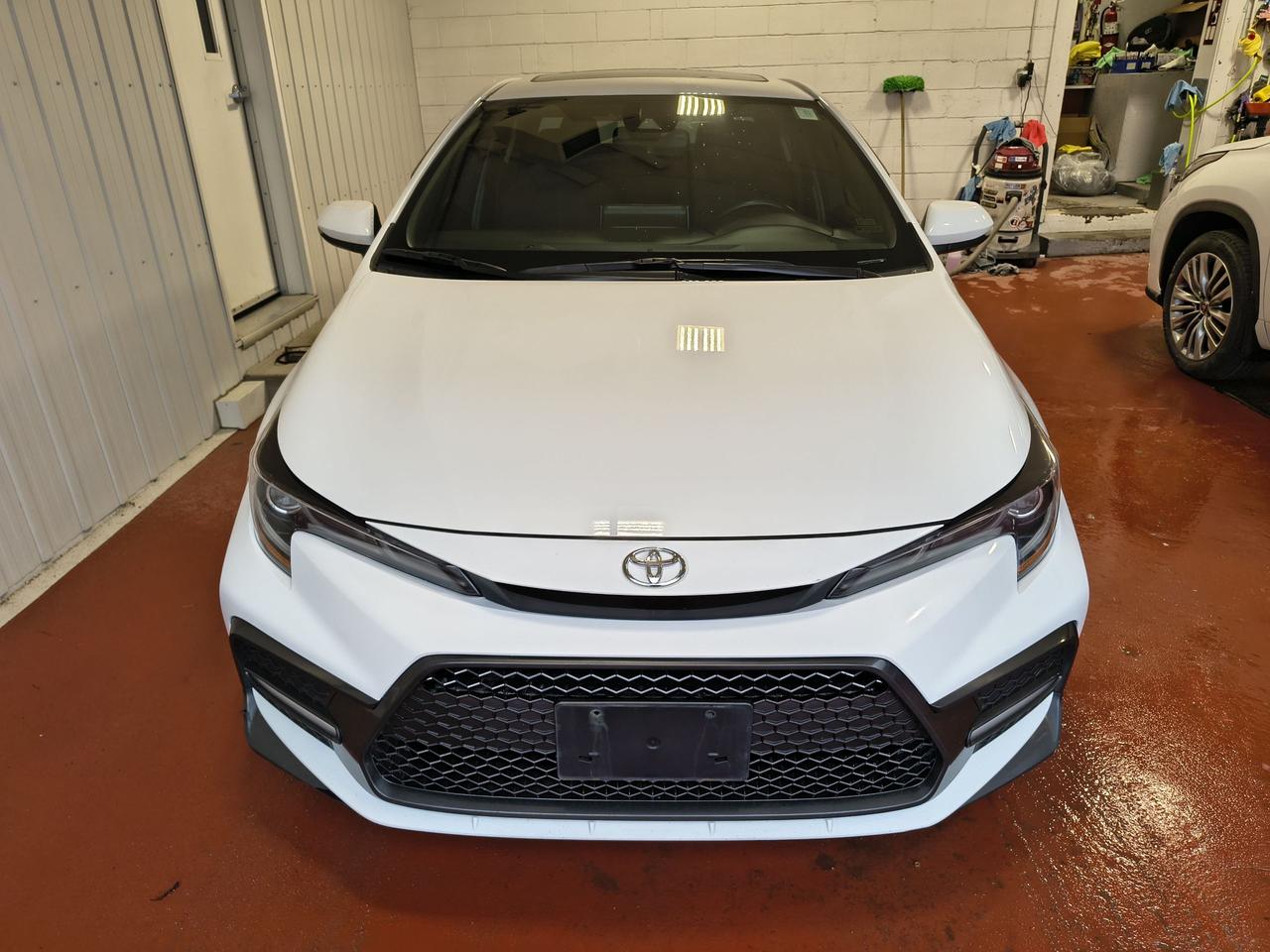2021 Toyota Corolla SE Photo