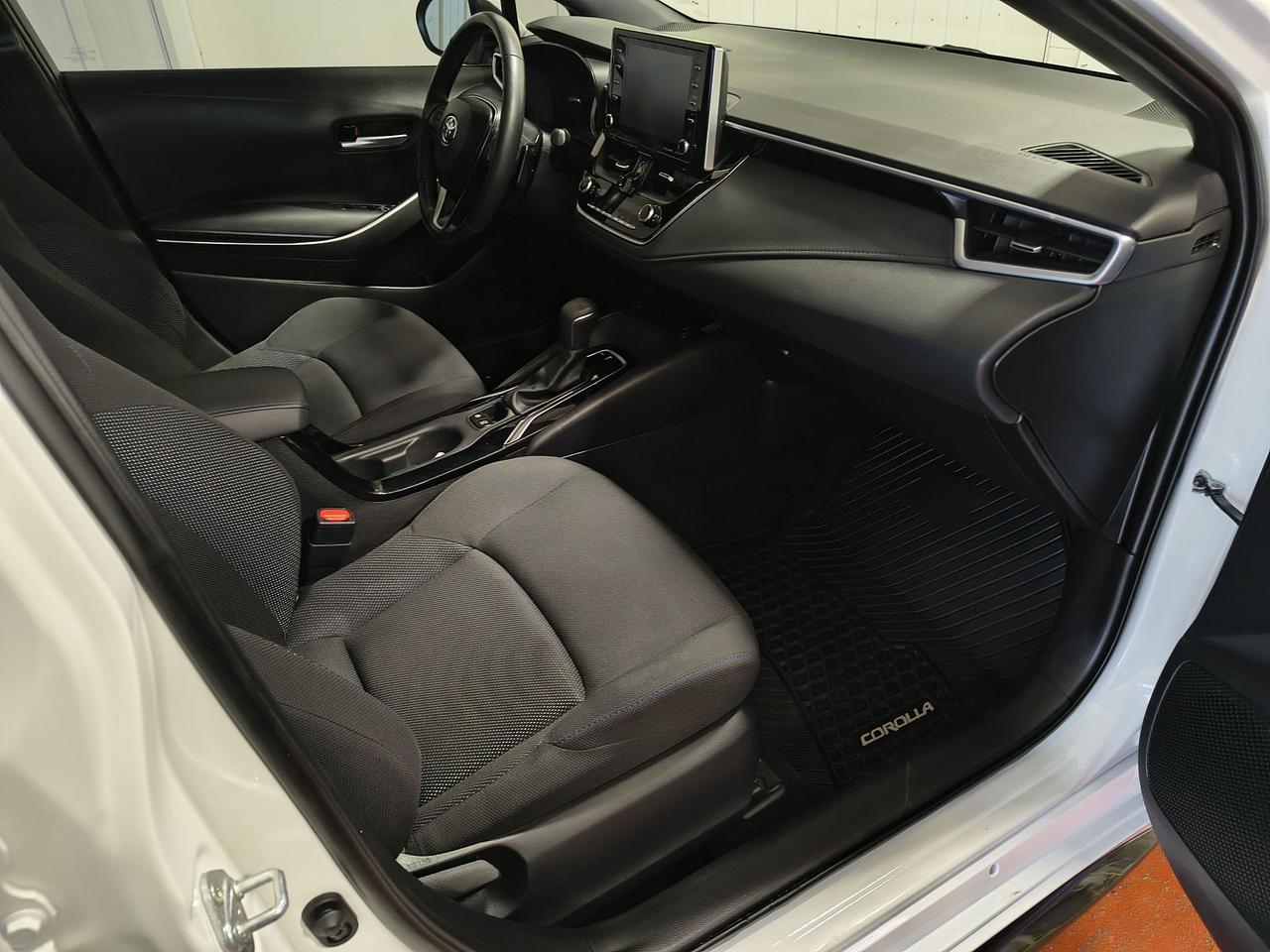 2021 Toyota Corolla SE Photo