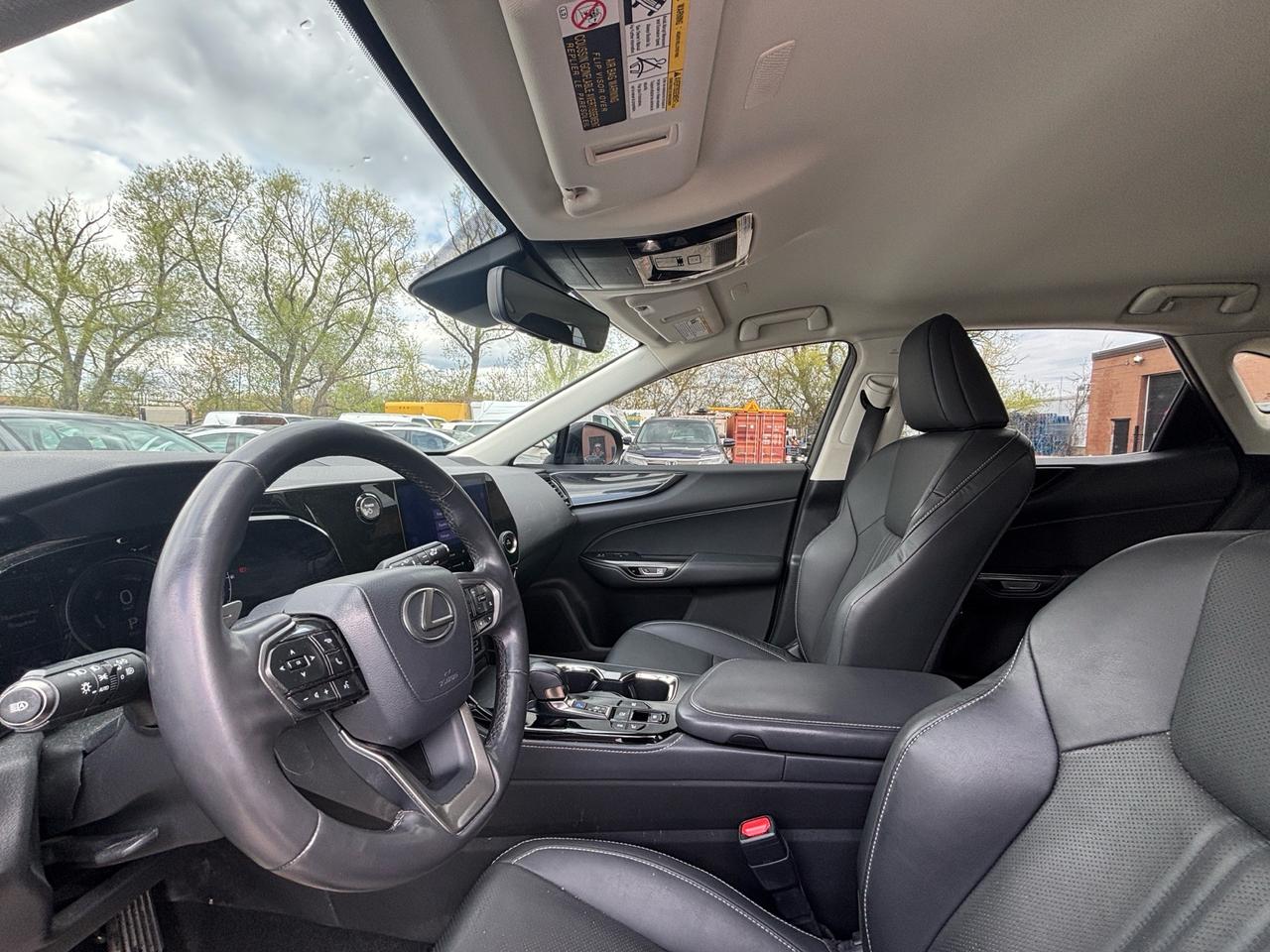 2022 Lexus NX 350h NX 350h AWD Photo
