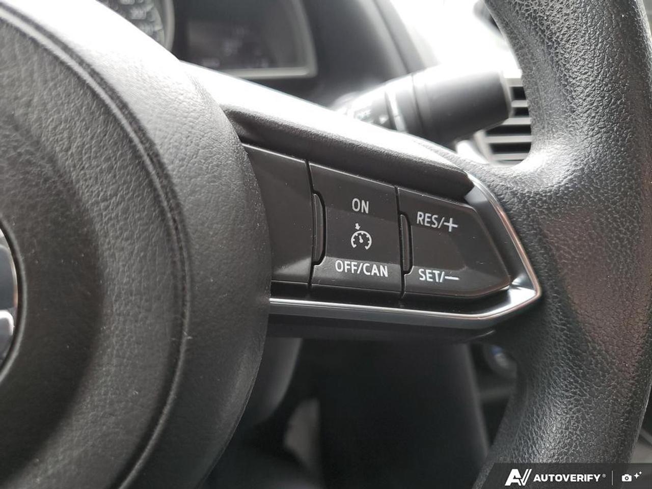 2017 Mazda MAZDA3 4dr Sdn Auto GX-BACK UP CAMERA-BLUETOOTH Photo